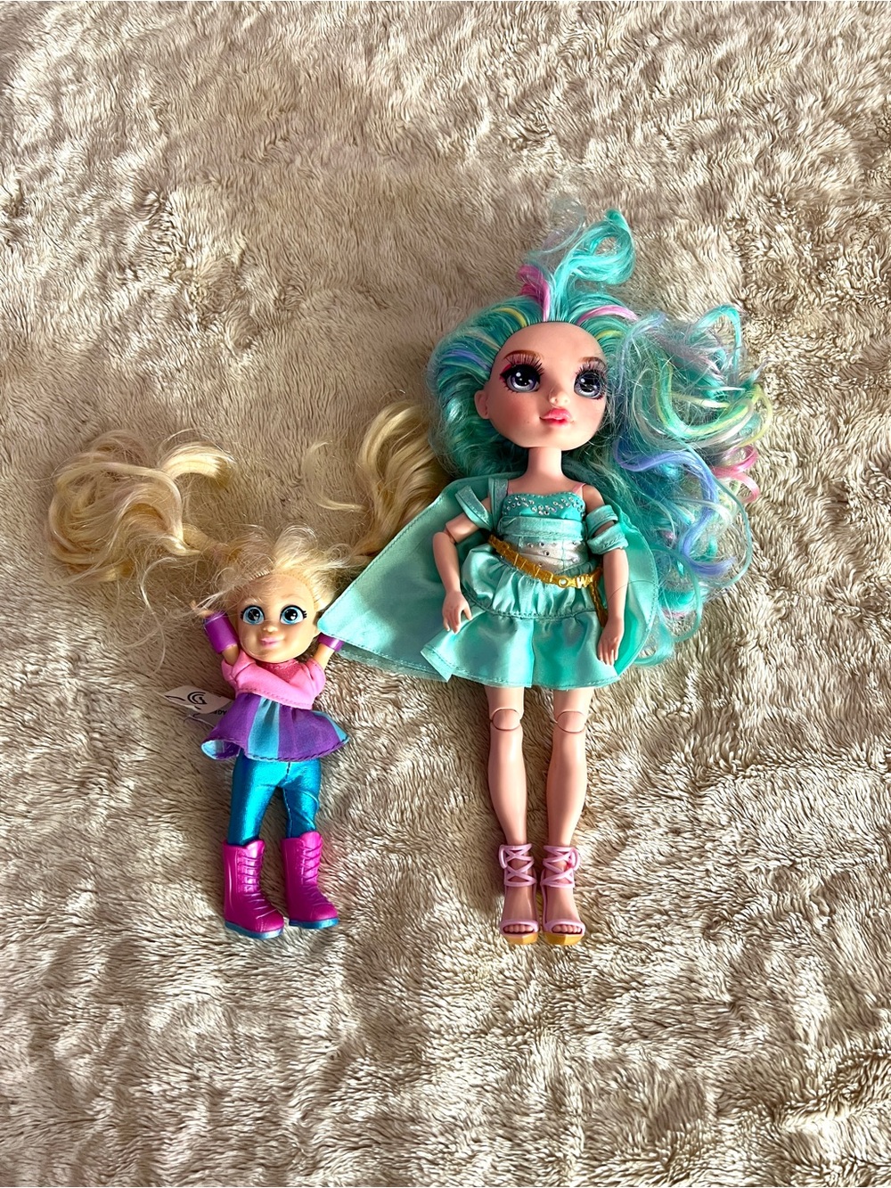 Lot of 2 Dolls